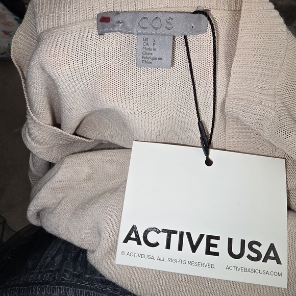 Active USA Light Beige Sweater - Picture 5 of 7